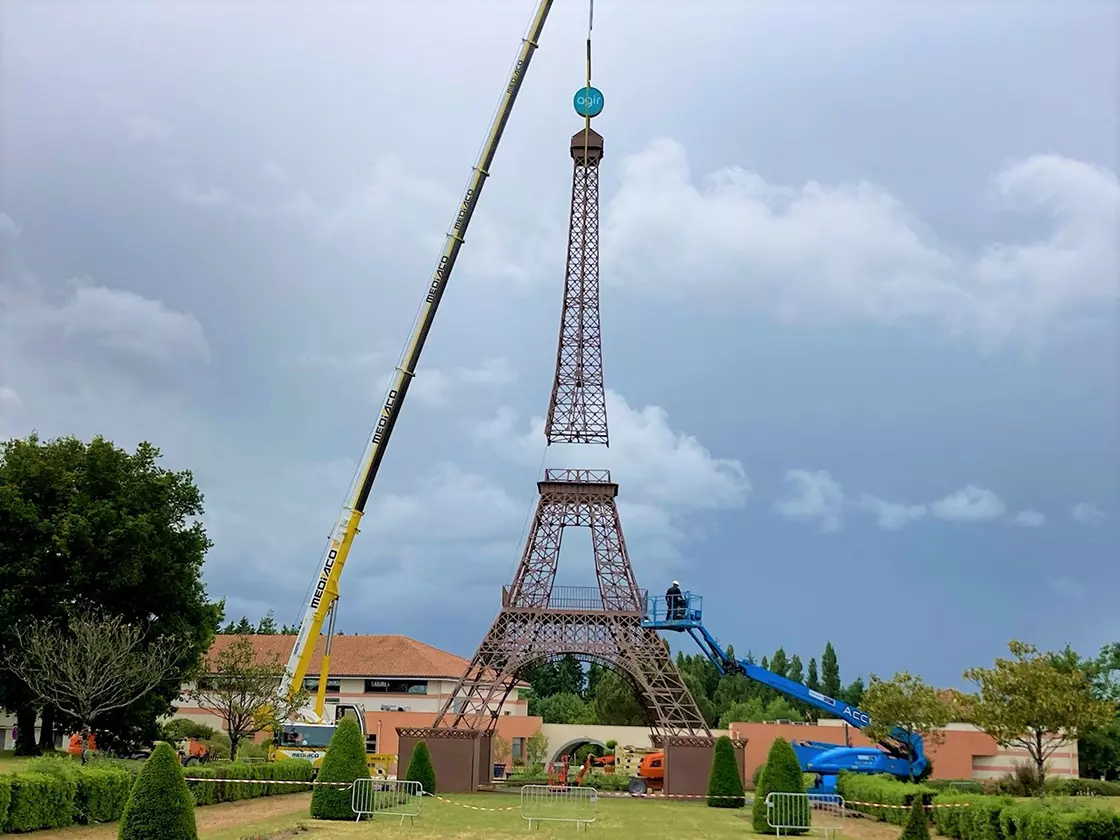 montage tour eiffel